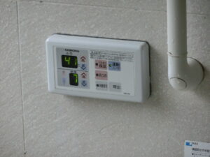 adjust temperature in this panel